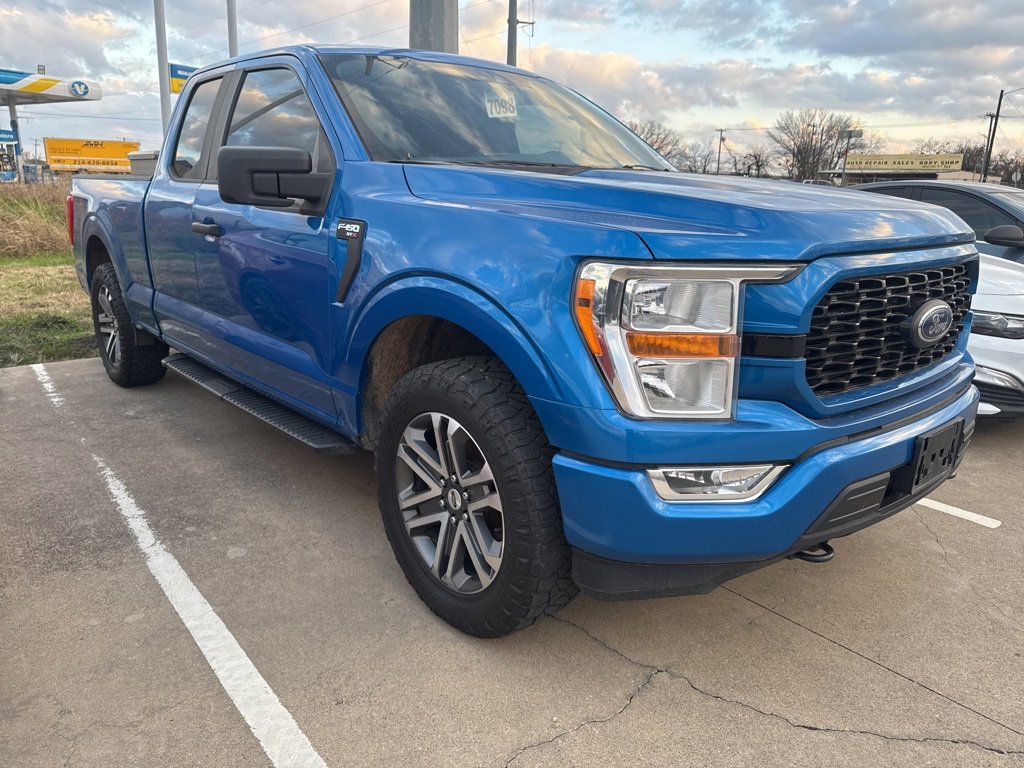 2021 Ford F-150 XL's photo