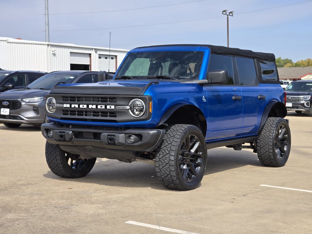 Used 2022 Ford Bronco Black Diamond SUV