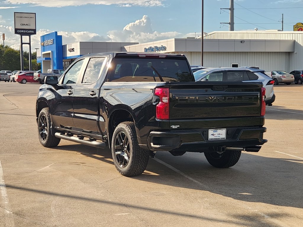 New 2026 Chevrolet Silverado 1500 Custom Truck
