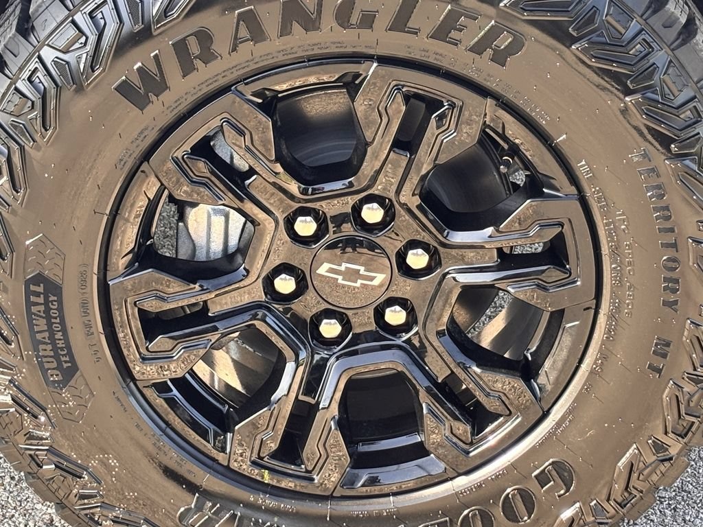 New 2026 Chevrolet Silverado 1500 ZR2 Truck