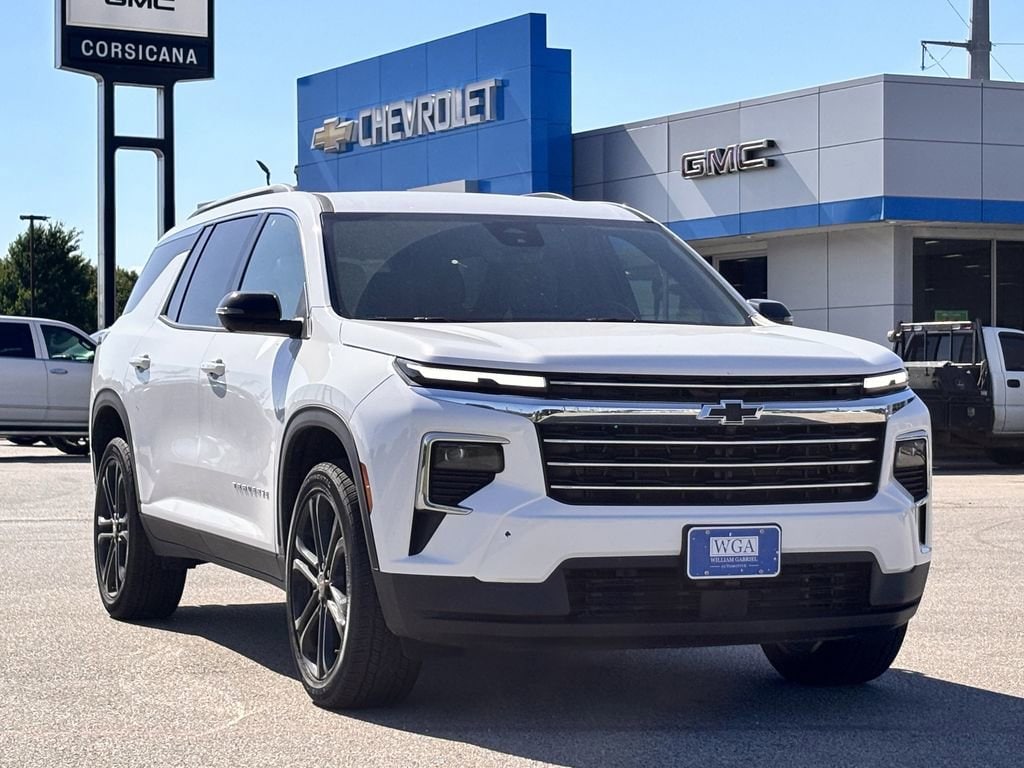 New 2026 Chevrolet Traverse LT SUV
