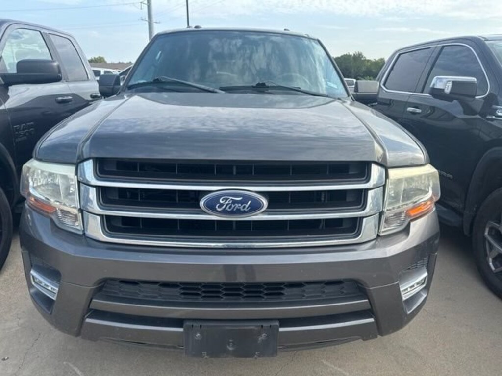 Used 2015 Ford Expedition XLT SUV