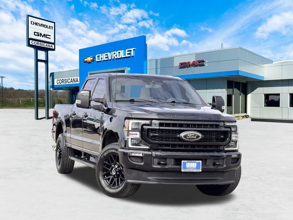 Used 2022 Ford F-250 Lariat Truck Crew Cab