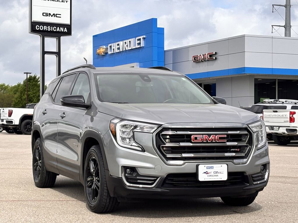 Used 2024 GMC Terrain AT4 SUV