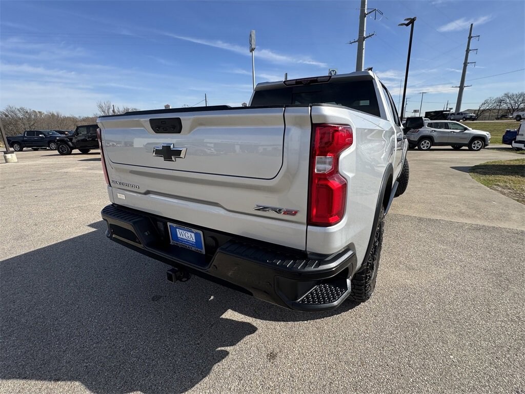 Used 2022 Chevrolet Silverado 1500 ZR2 Truck