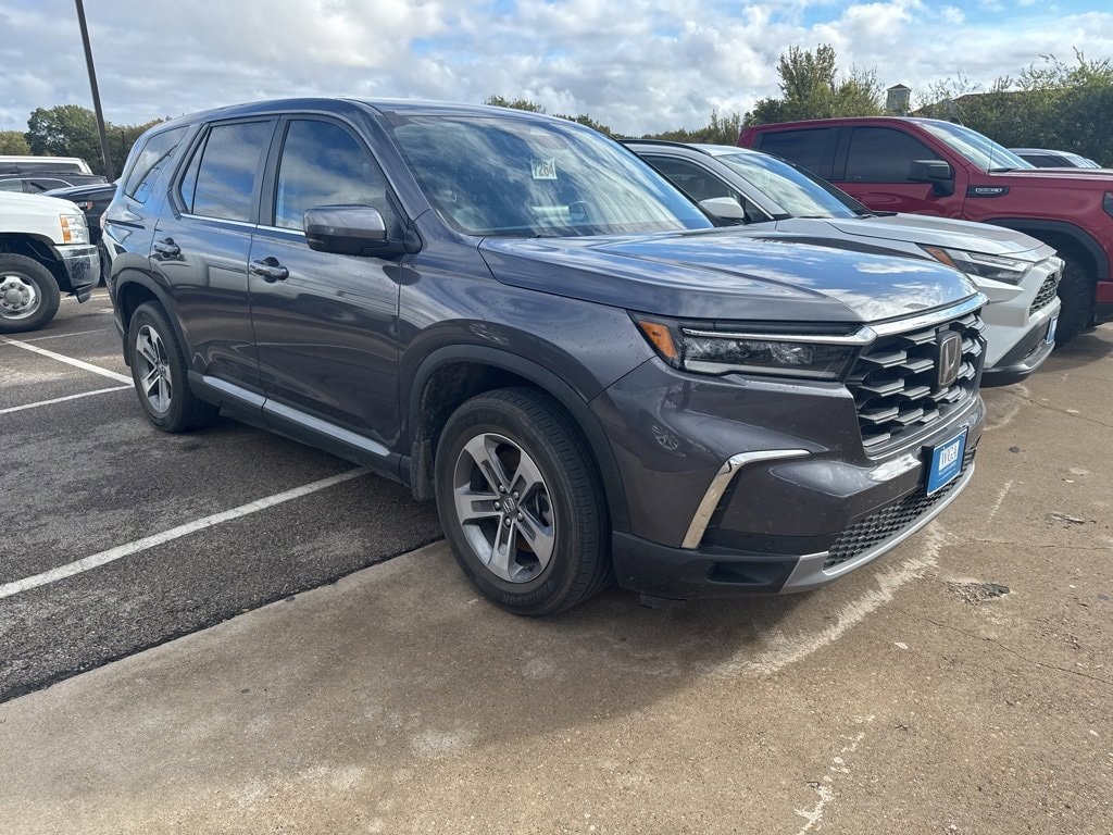 Used 2023 Honda Pilot EX-L 8 Passenger