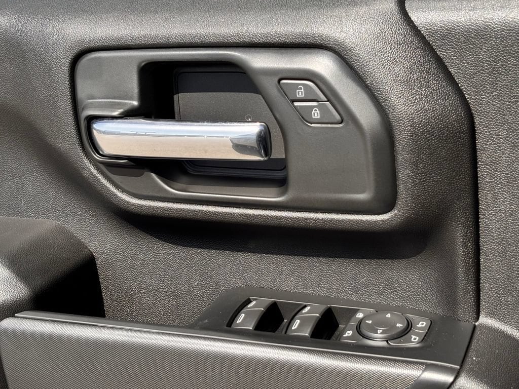 2026 Chevrolet Silverado 2500 HD Custom - Photo 21