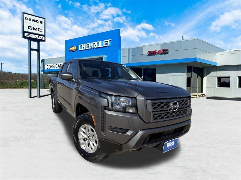 Used 2024 Nissan Frontier Crew Cab SV 4x4 Truck