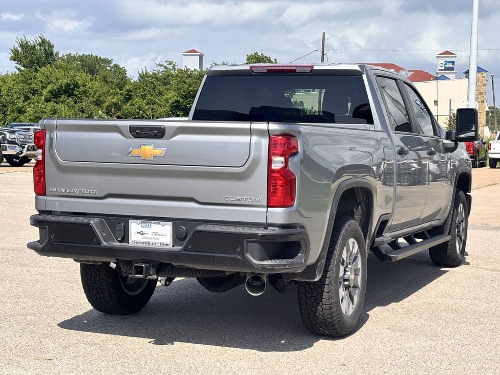 2026 Chevrolet Silverado 2500 HD Custom - Photo 6