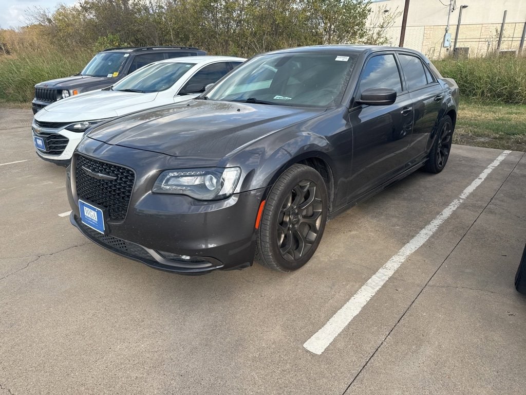 2016 Chrysler 300 S