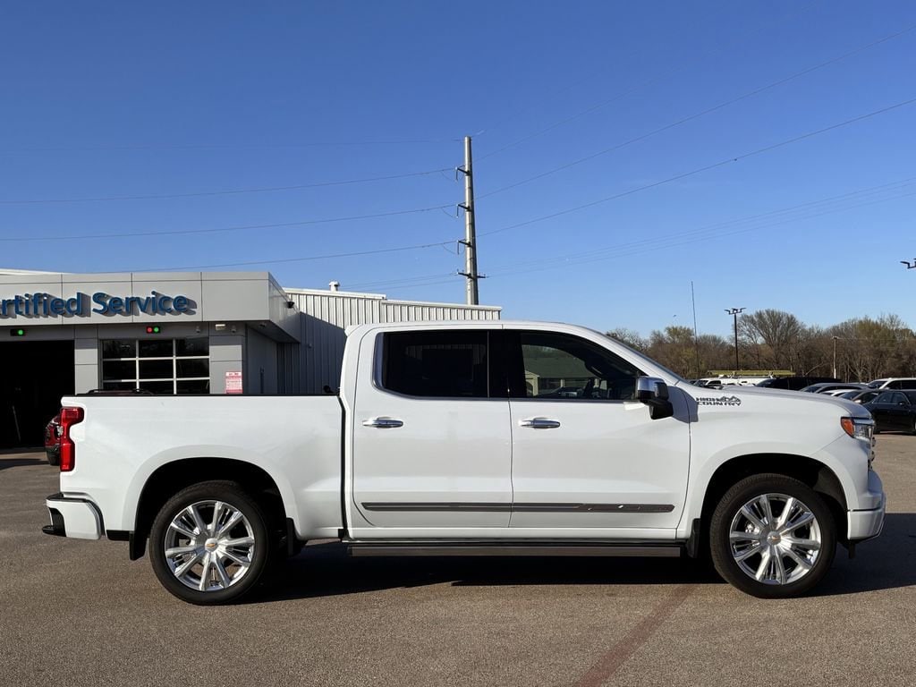 New 2026 Chevrolet Silverado 1500 High Country Truck