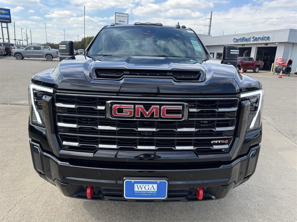 Used 2024 GMC Sierra 2500 HD AT4 Truck