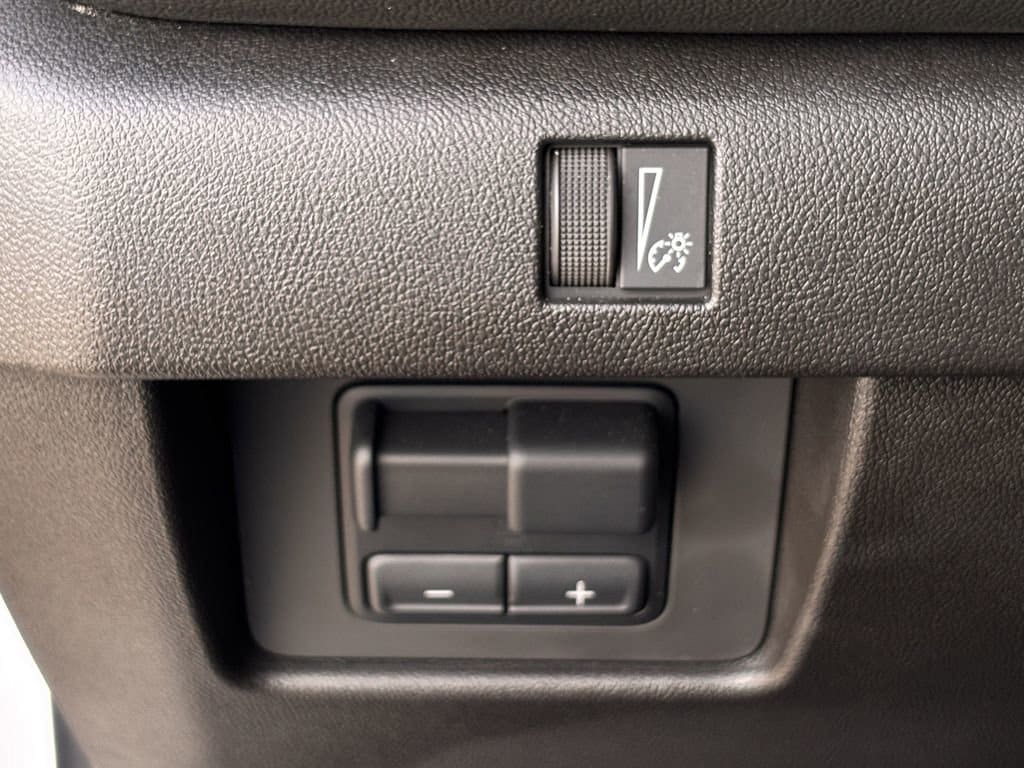 2026 Chevrolet Colorado LT - Photo 16