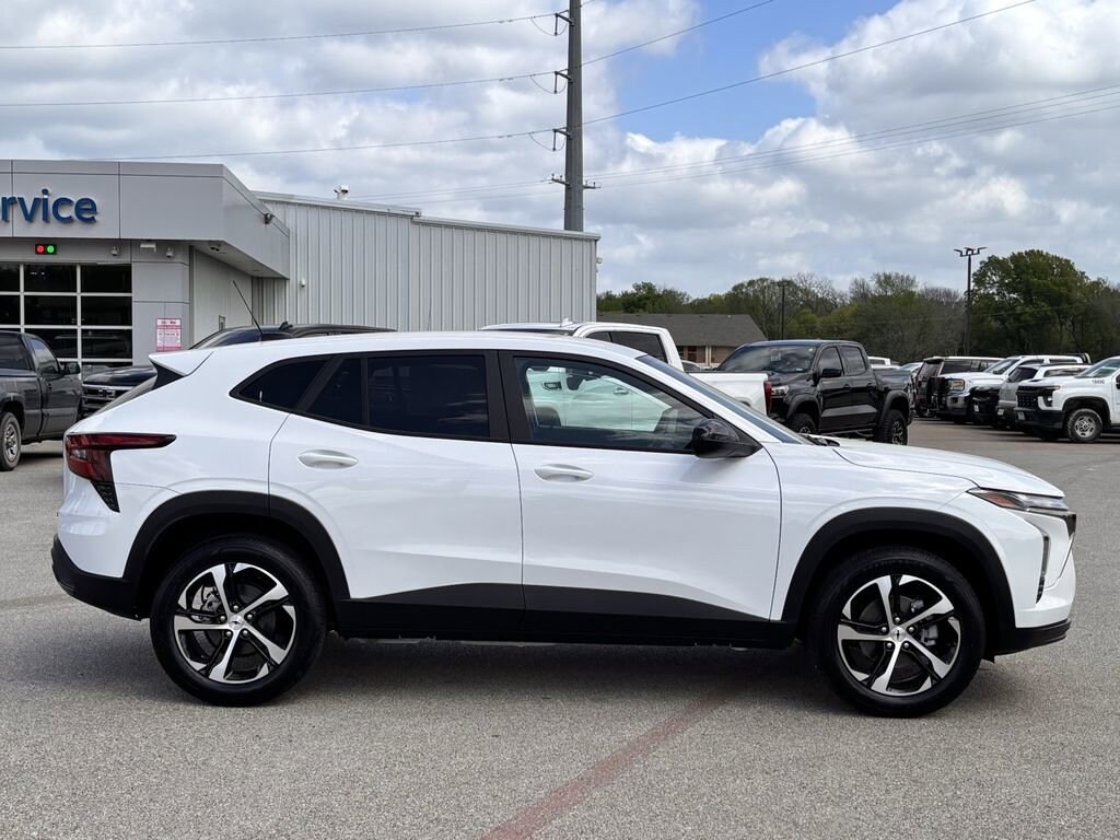 New 2026 Chevrolet Trax 1RS SUV