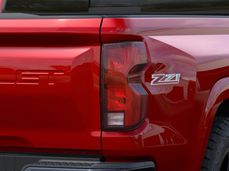 2025 Chevrolet Colorado Z71 - Photo 35