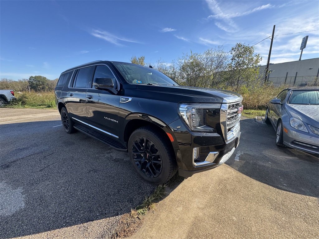 2022 Gmc Yukon XL SLT photo 4