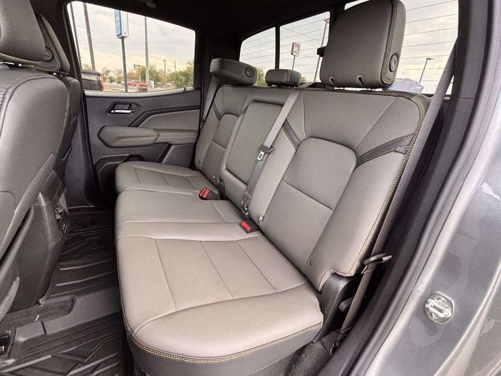 2026 Chevrolet Colorado ZR2 - Photo 19