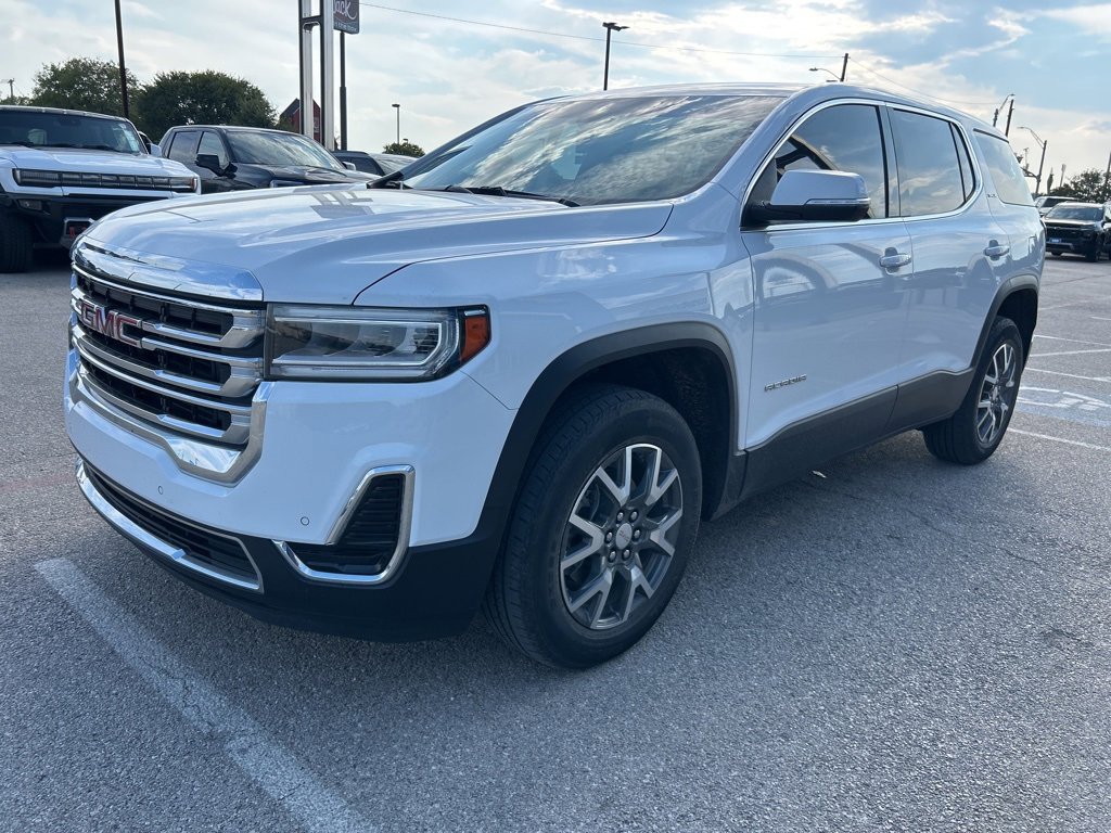 2023 Gmc Acadia SLE photo 3