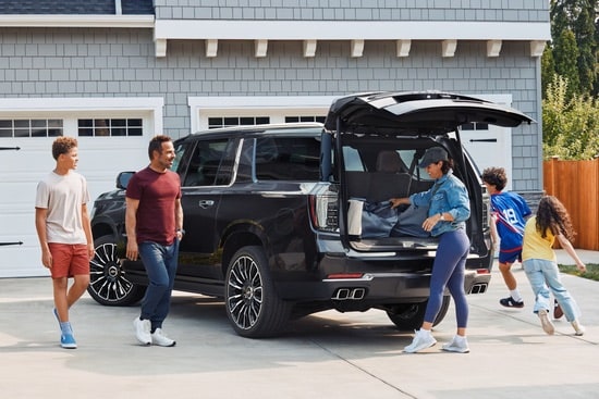 2025%20Chevrolet%20Suburban%20High%20Country.jpeg