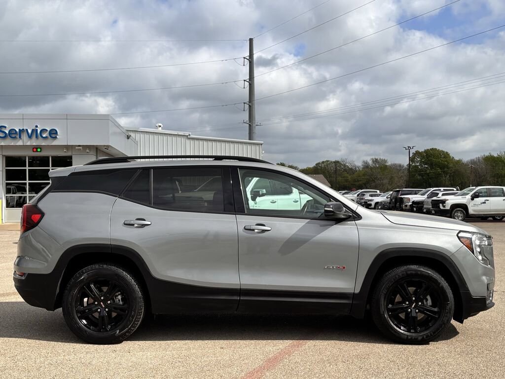 Used 2024 GMC Terrain AT4 SUV