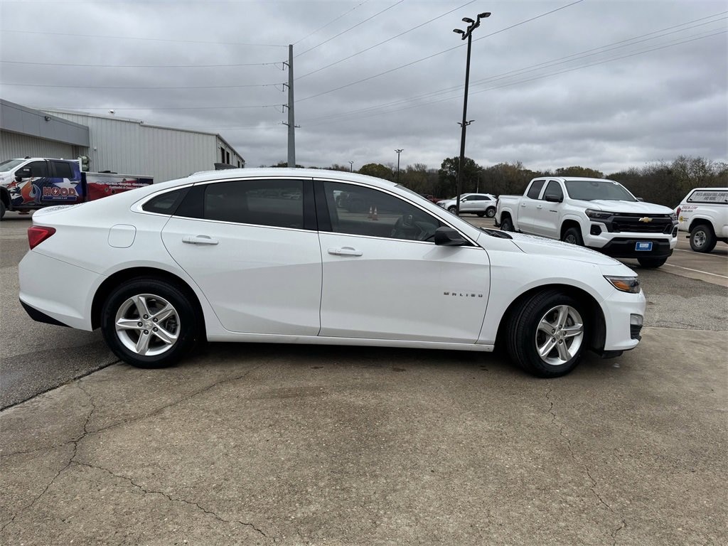 Used 2021 Chevrolet Malibu LS Sedan