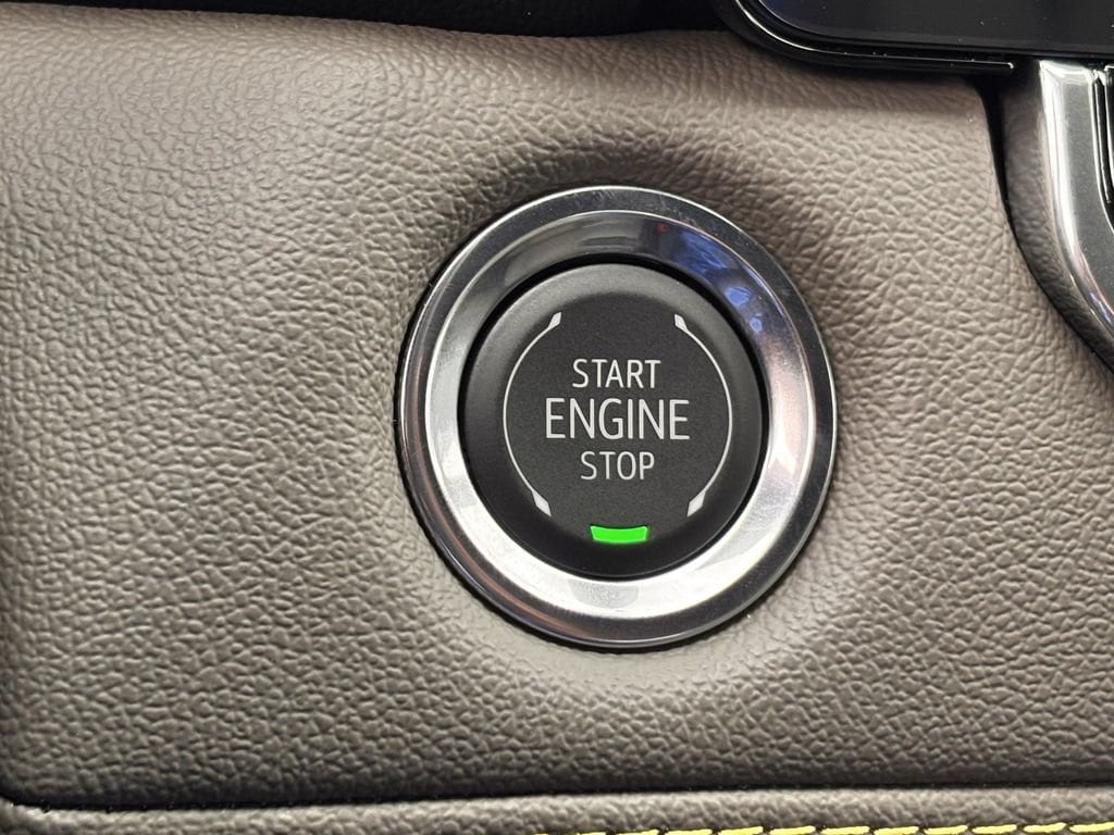 2026 Chevrolet Colorado ZR2 - Photo 15