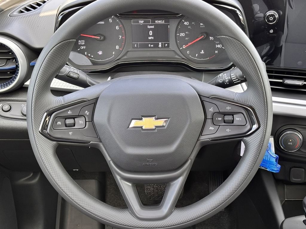 2026 Chevrolet Trax LS - Photo 9
