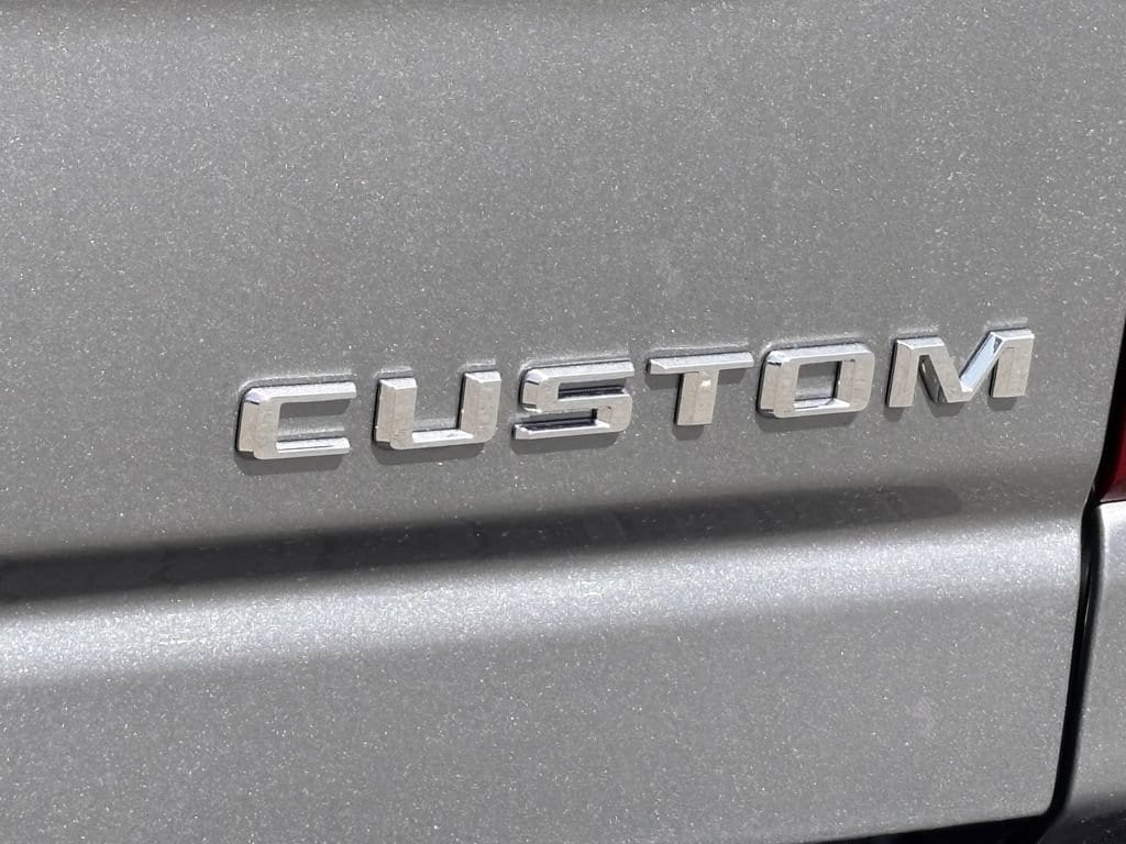 2026 Chevrolet Silverado 2500 HD Custom - Photo 8