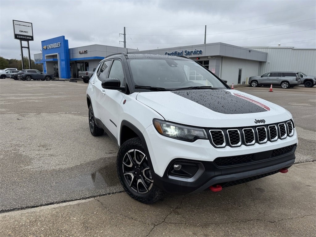 Used 2025 Jeep Compass Trailhawk