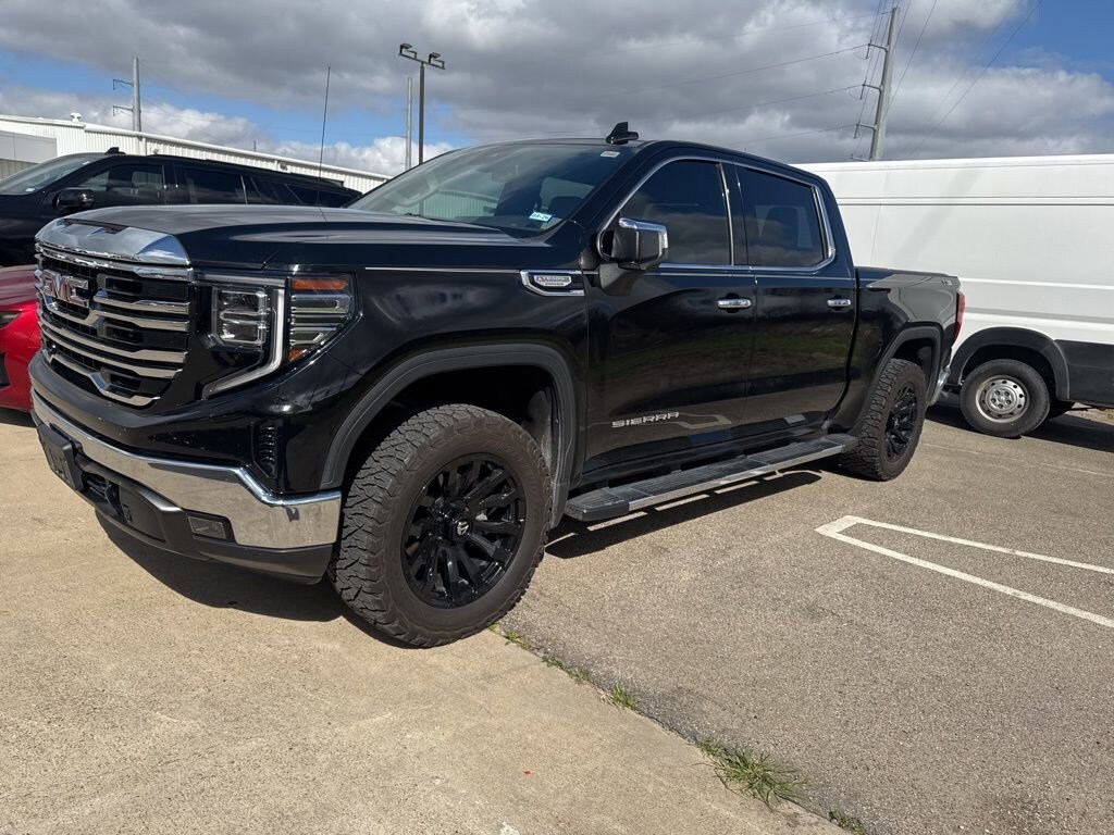 Used 2023 GMC Sierra 1500 SLT Truck