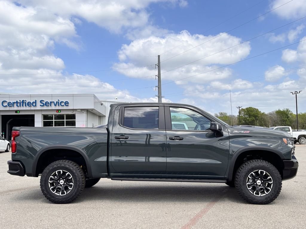 New 2026 Chevrolet Silverado 1500 ZR2 Truck