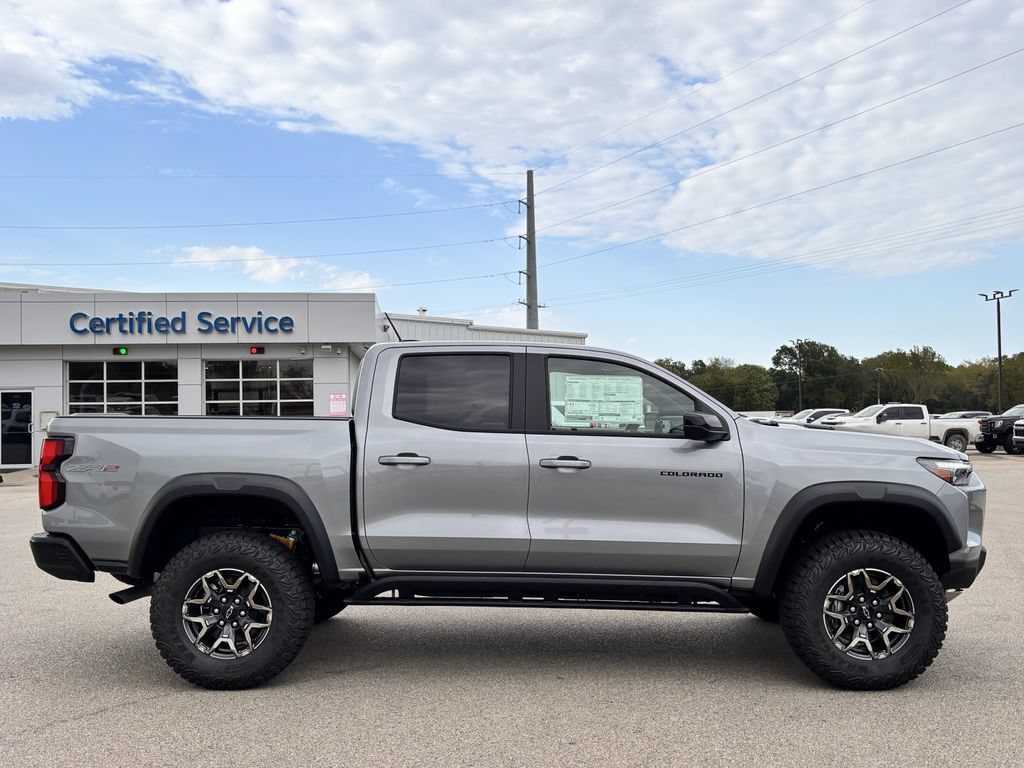 New 2026 Chevrolet Colorado ZR2 Truck