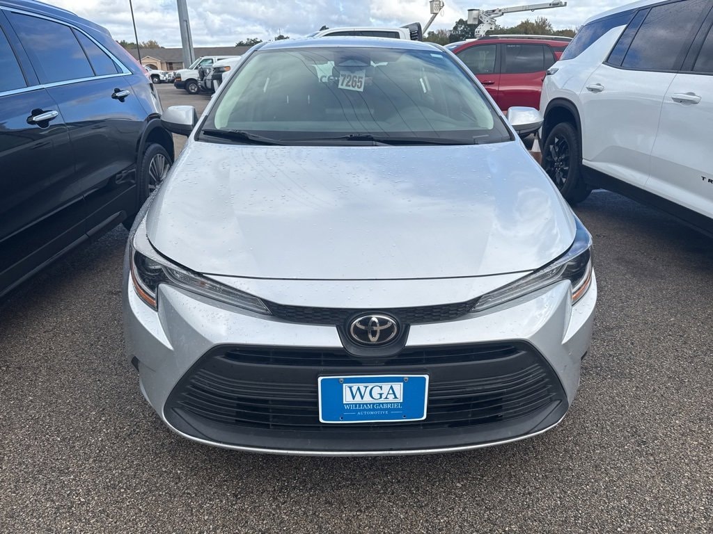 Used 2023 Toyota Corolla LE