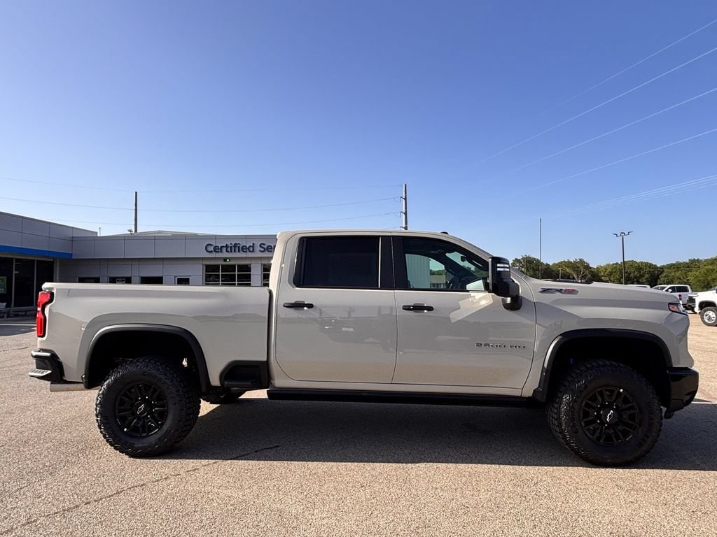 New 2026 Chevrolet Silverado 2500 HD ZR2 Truck