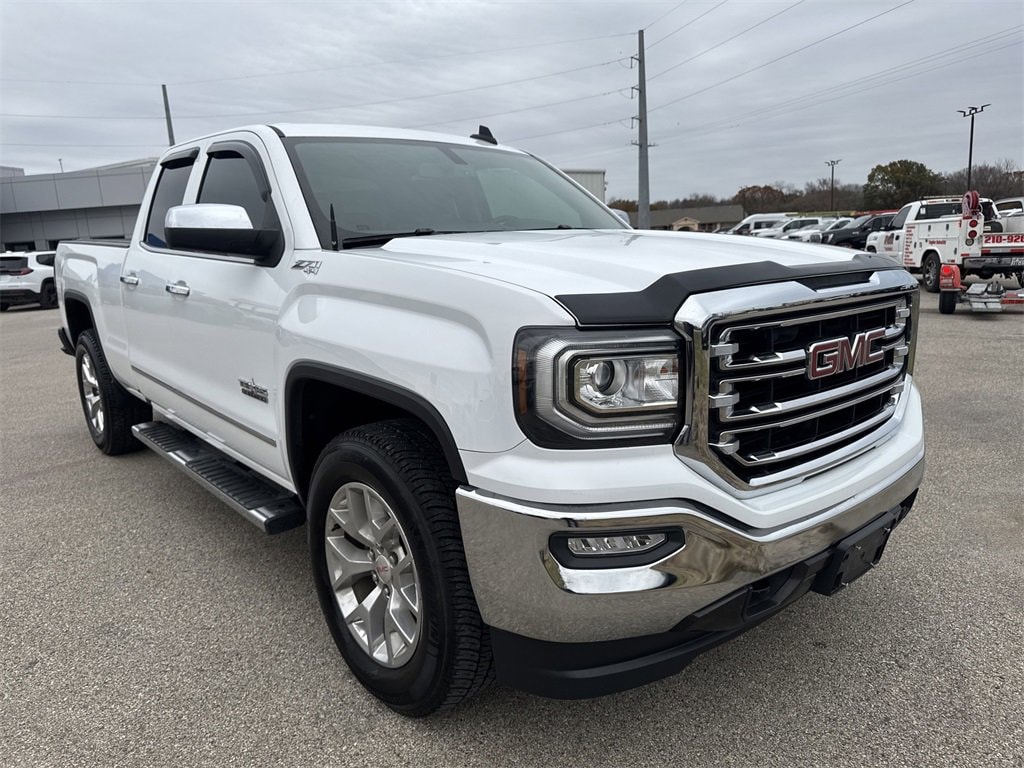 2018 GMC Sierra 1500 SLT's photo