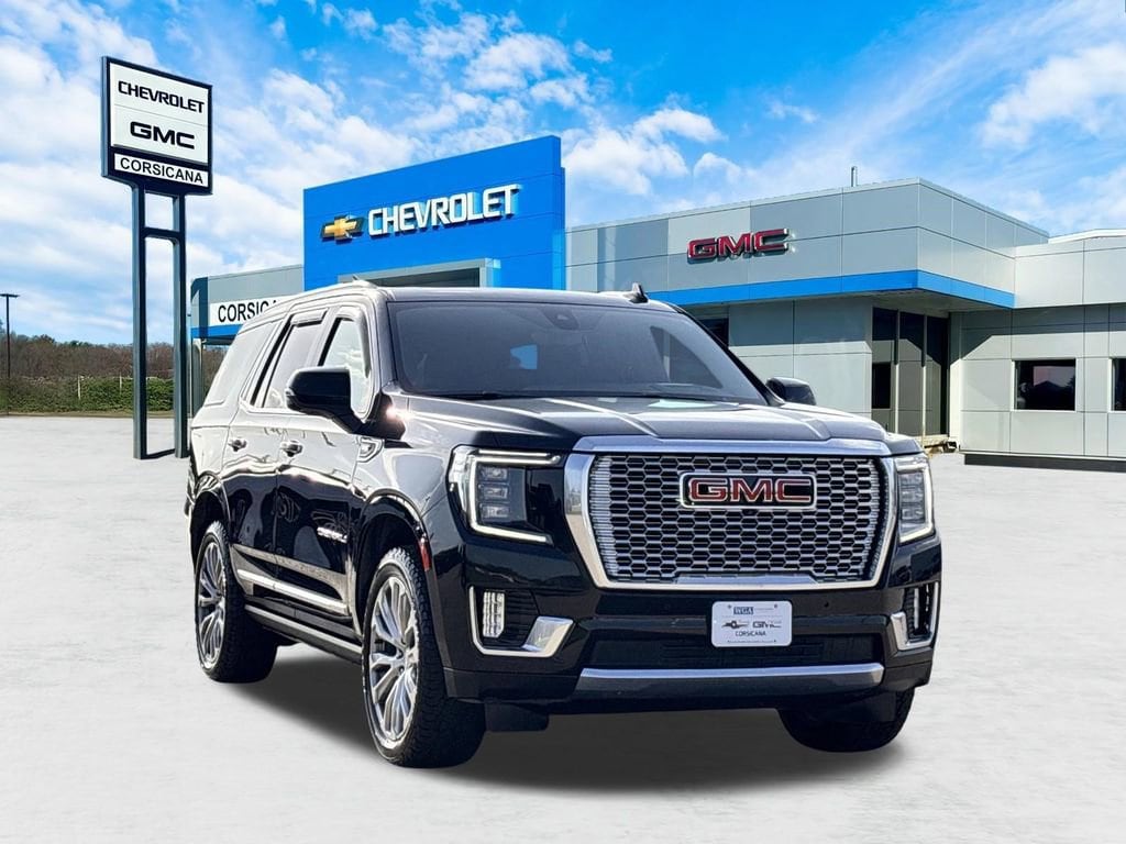 2021 GMC Yukon 4WD Denali's photo