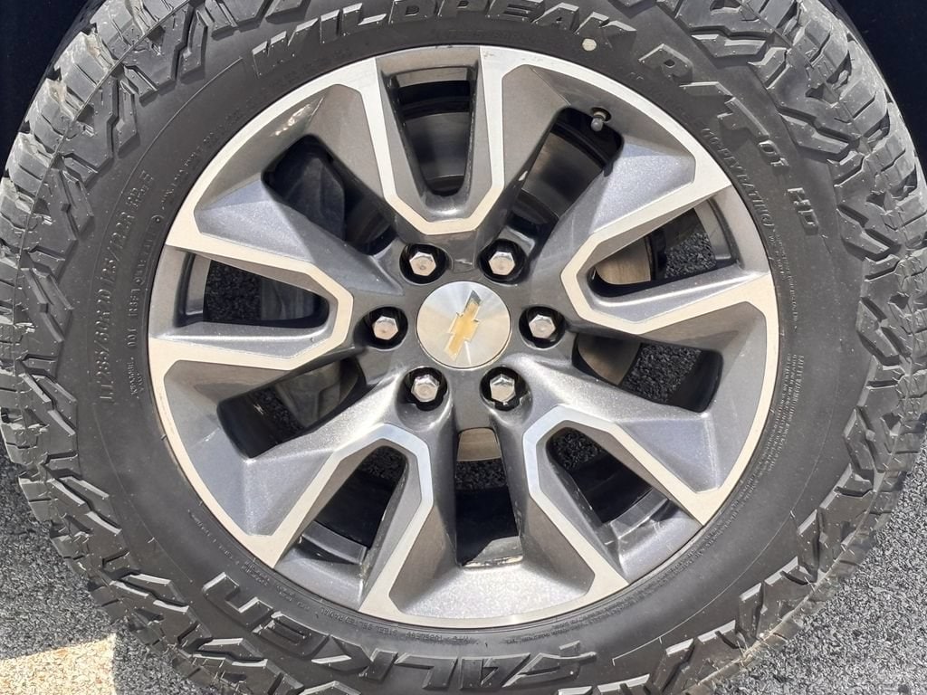 Used 2020 Chevrolet Silverado 1500 LT Truck