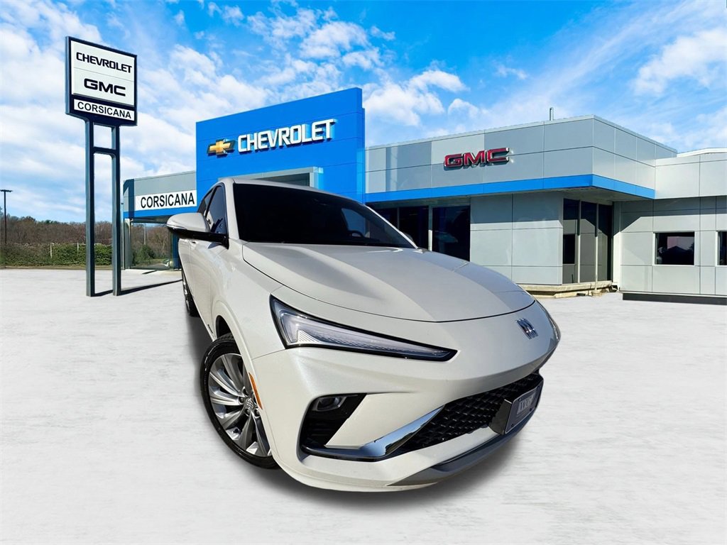 2024 Buick Envista Avenir's photo