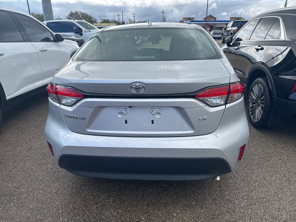 2023 Toyota Corolla LE photo 4