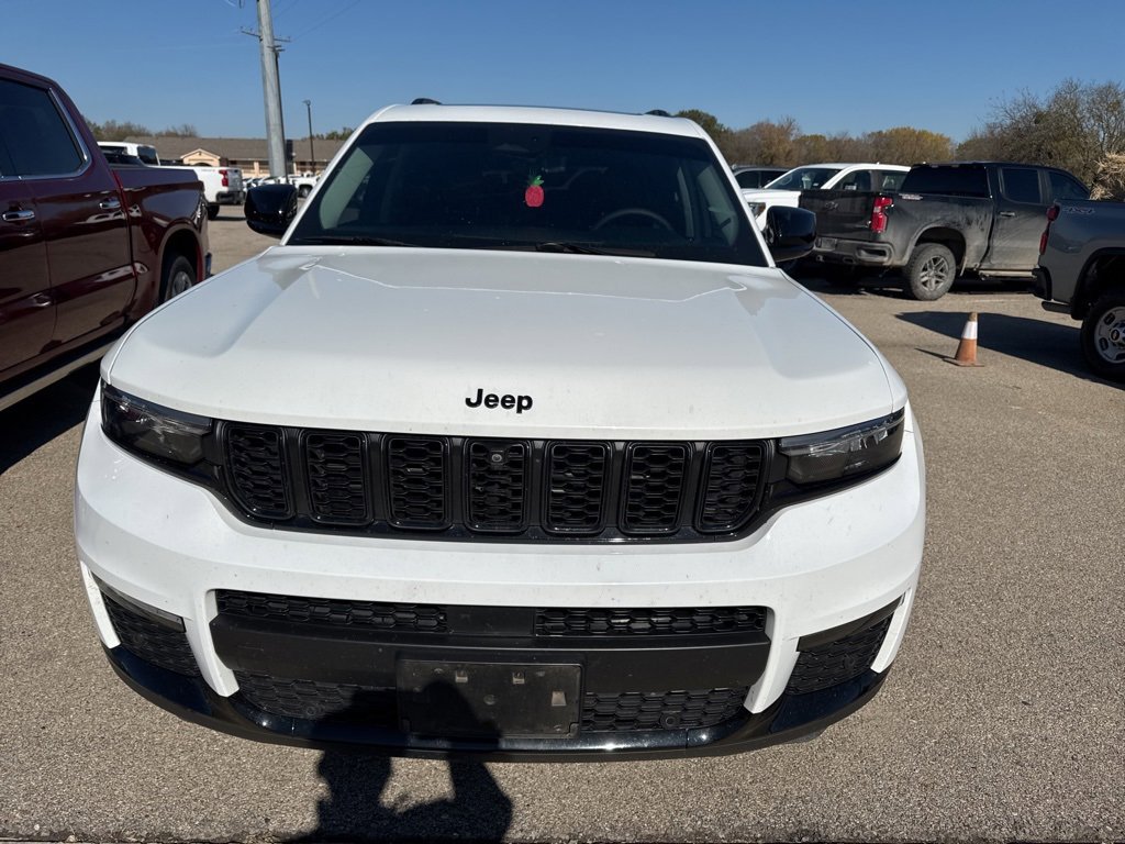 2023 Jeep Grand Cherokee L Limited's photo