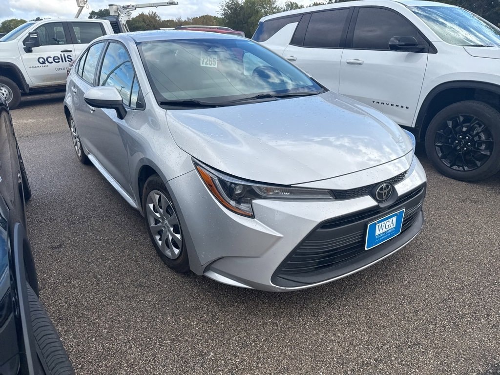 Used 2023 Toyota Corolla LE