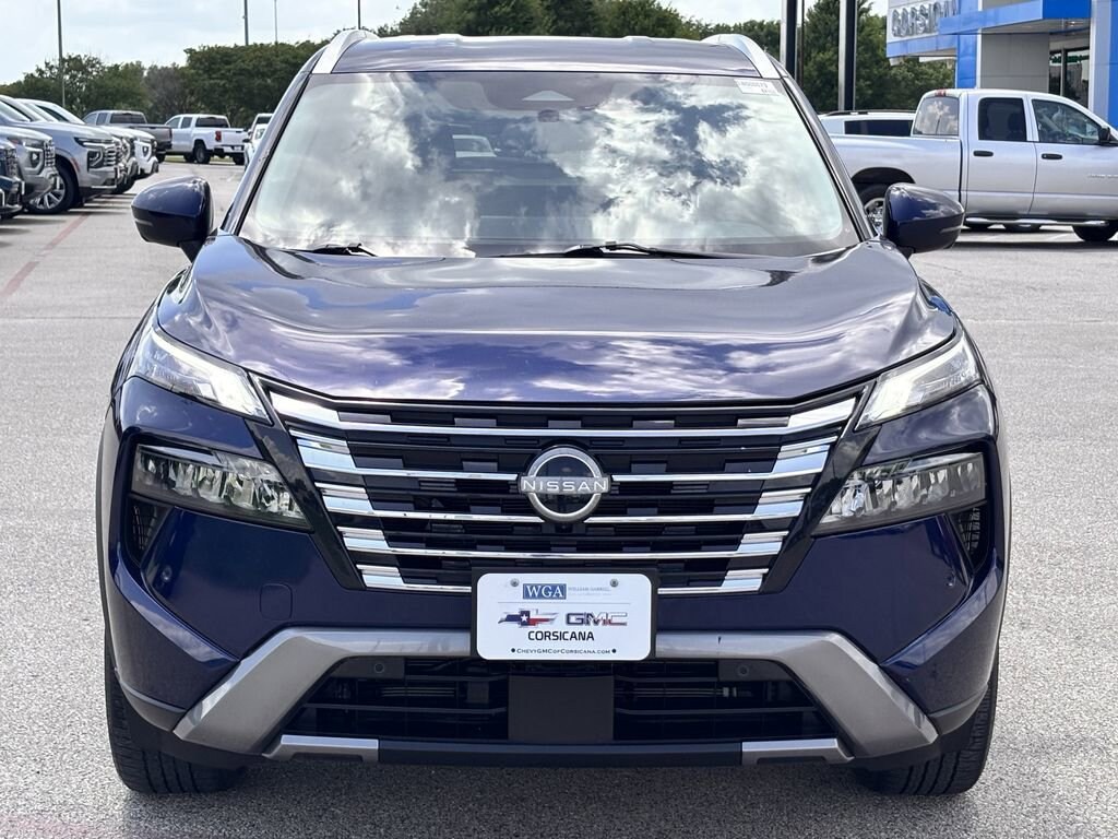 Used 2025 Nissan Rogue SL FWD SUV