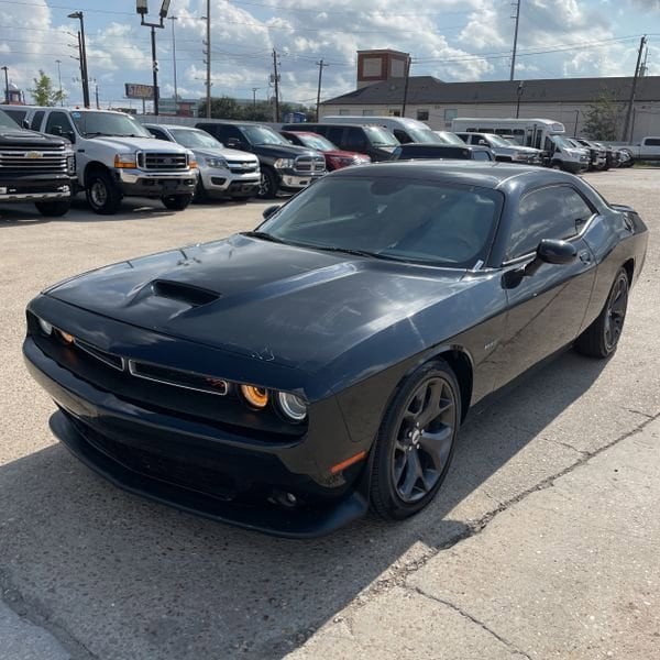 2019 Dodge Challenger R/T's photo