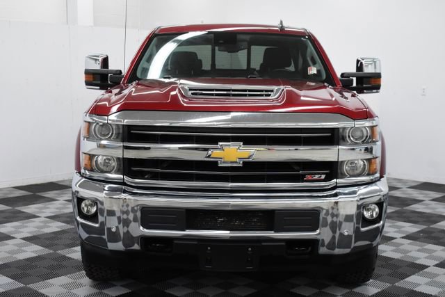 2018 Chevrolet Silverado 2500HD LTZ photo 3