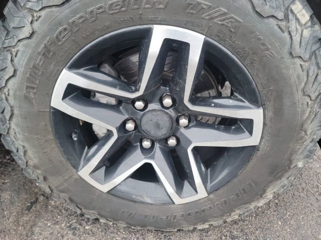 Used 2019 Chevrolet Silverado 1500 LT Truck