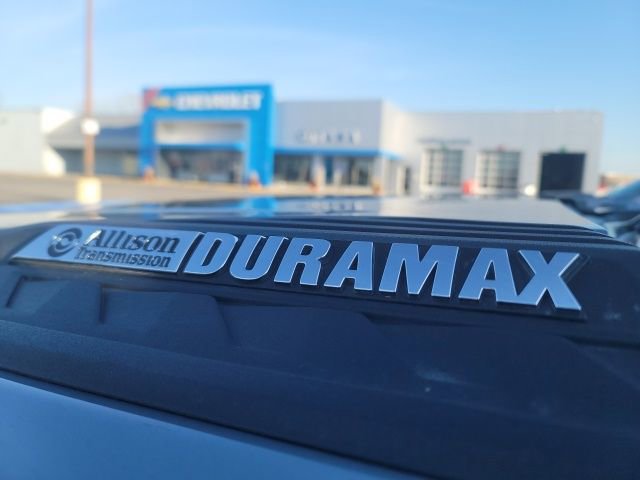 2025 Chevrolet Silverado 3500HD LT photo 4