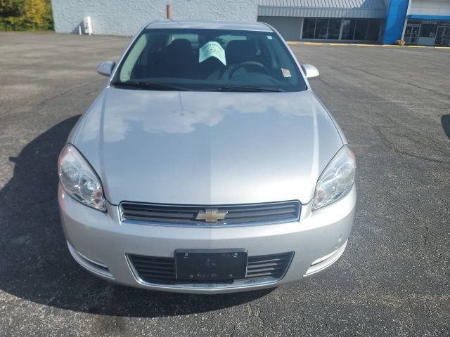 2011 Chevrolet Impala LS photo 2