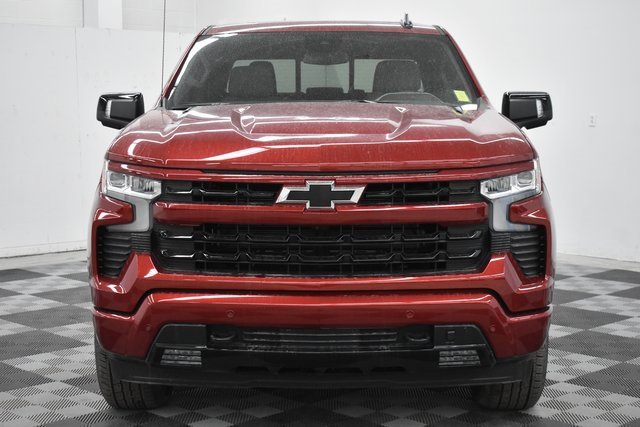 2025 Chevrolet Silverado 1500 RST photo 3