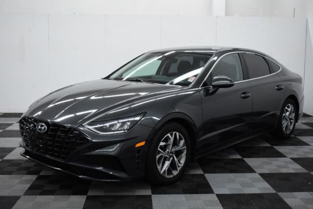 Used 2021 Hyundai Sonata SEL Sedan