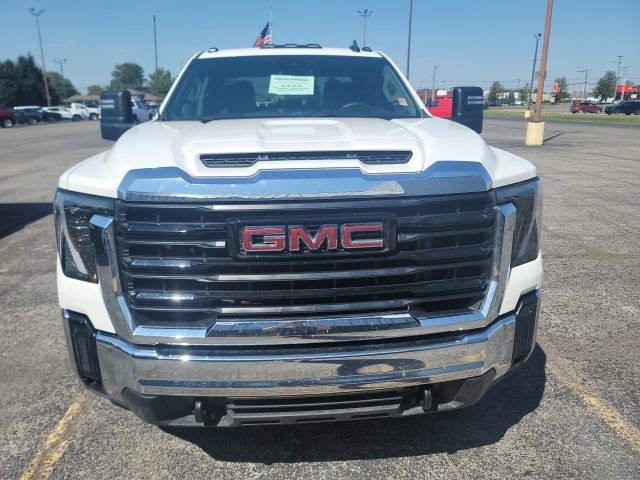 2025 Gmc Sierra 2500 HD Pro photo 2